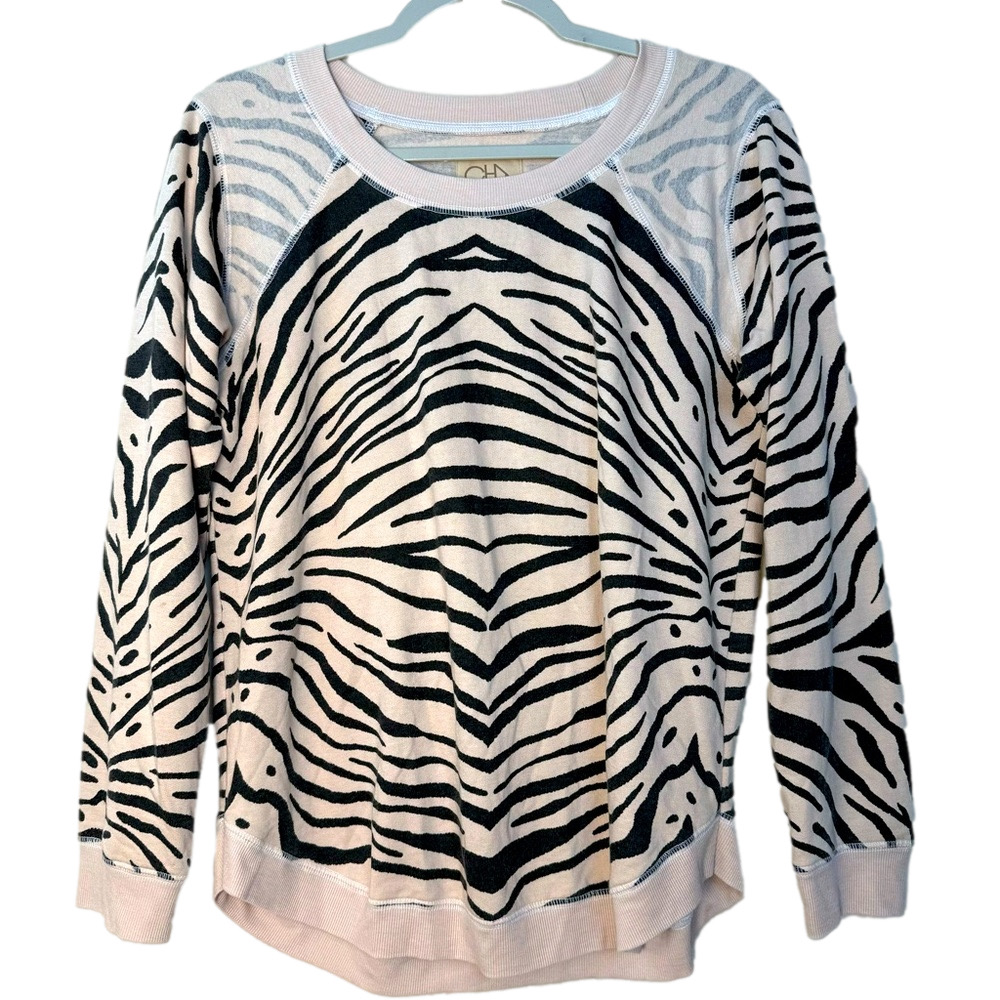 Chaser Women’s Size Small Crewneck Pullover Animal Print Lightweight Sweatshirt